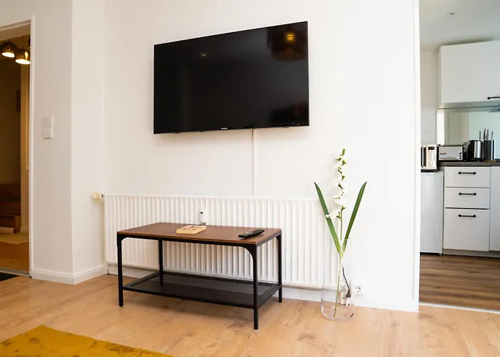 Dobben6 - - 2 Bedroom - Balcony - Kitchen *